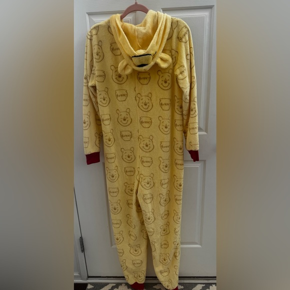 Disney Winnie the Pooh Yellow Hooded Sleepwear with Red Accents - Picture 11 of 13